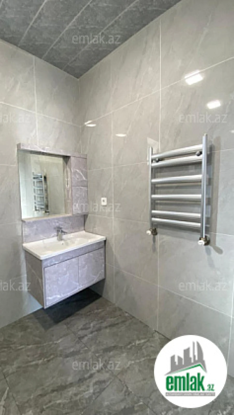 Satılır 3 otaqlı həyət evi 105 m²