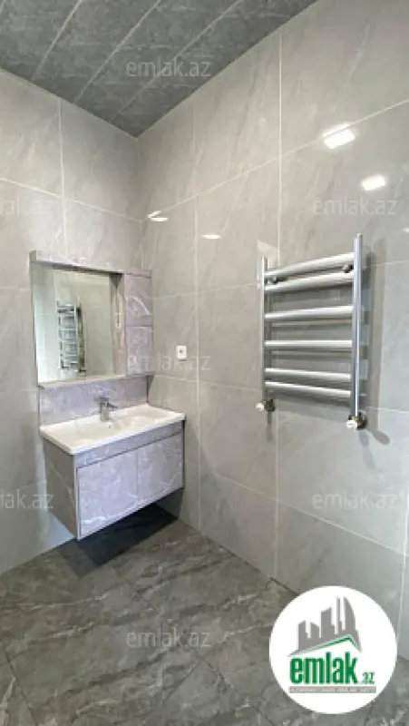 Satılır 3 otaqlı həyət evi 105 m²