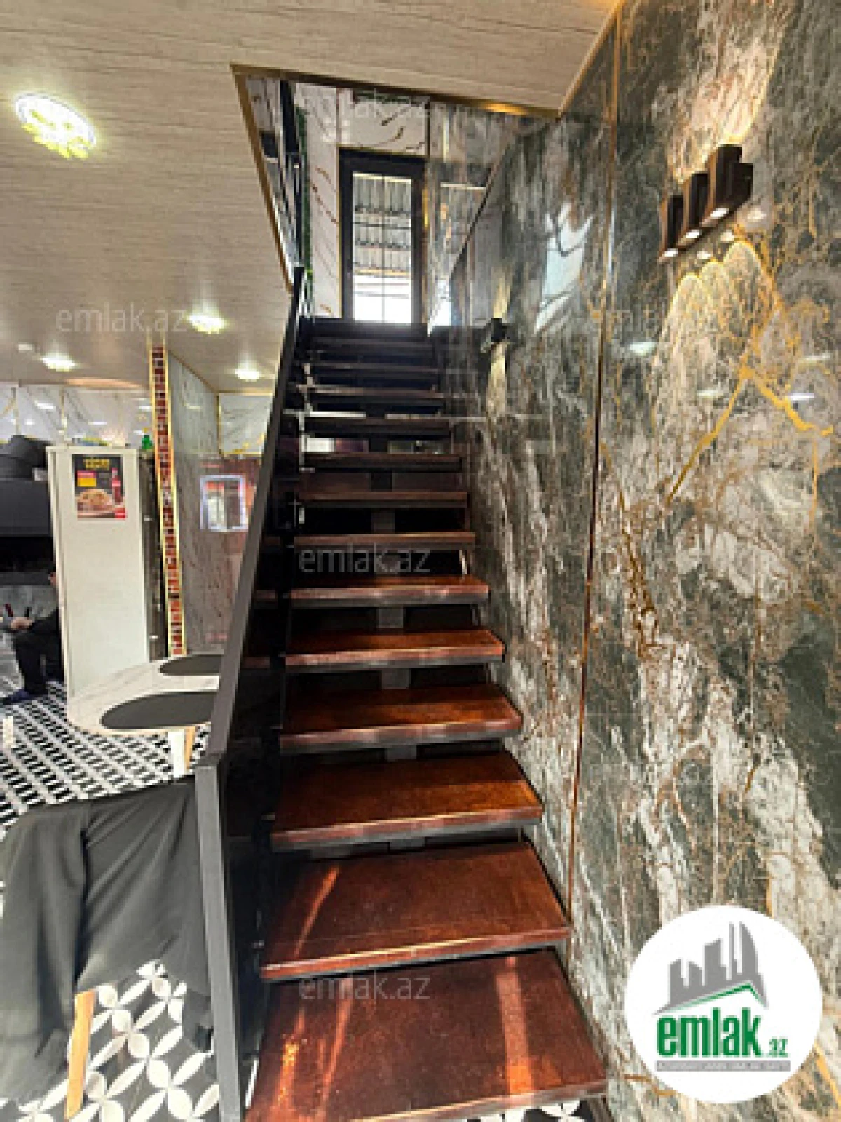 Satılır 2 otaqlı obyekt 85 m²