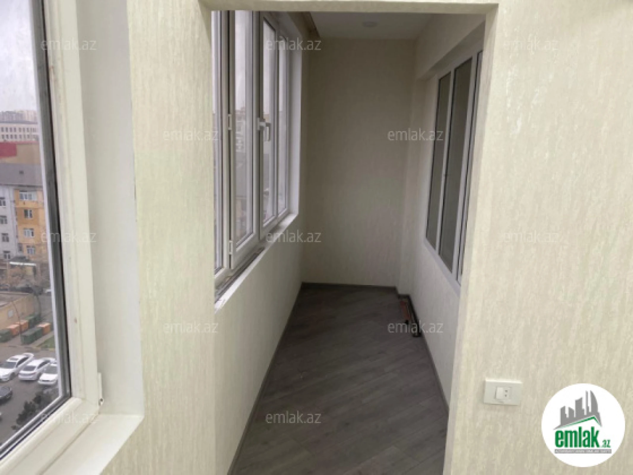 Satılır 2 otaqlı köhnə tikili 70 m²