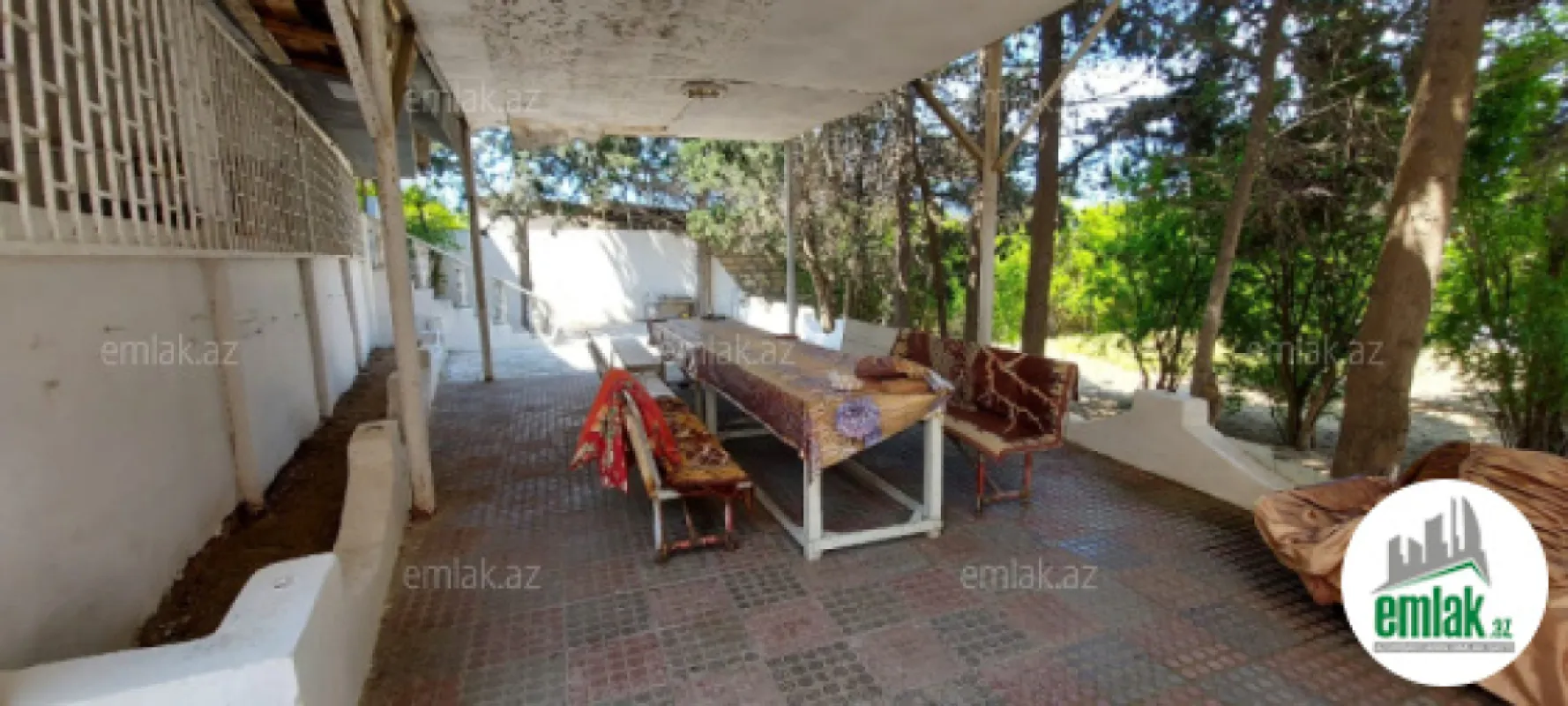 Satılır 6 otaqlı mənzil 200 m²