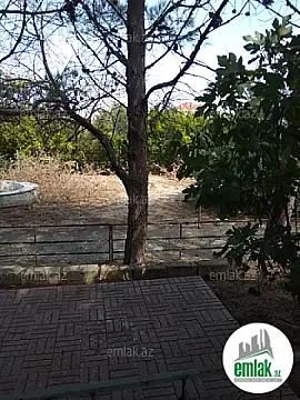 Satılır 6 otaqlı mənzil 200 m²