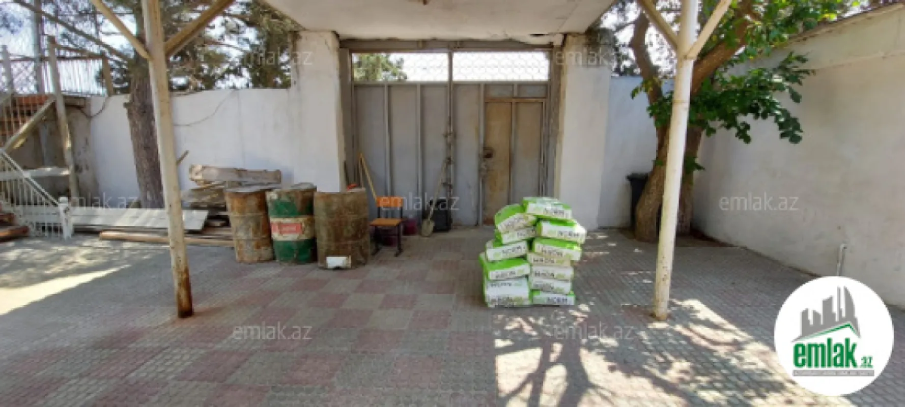 Satılır 6 otaqlı mənzil 200 m²