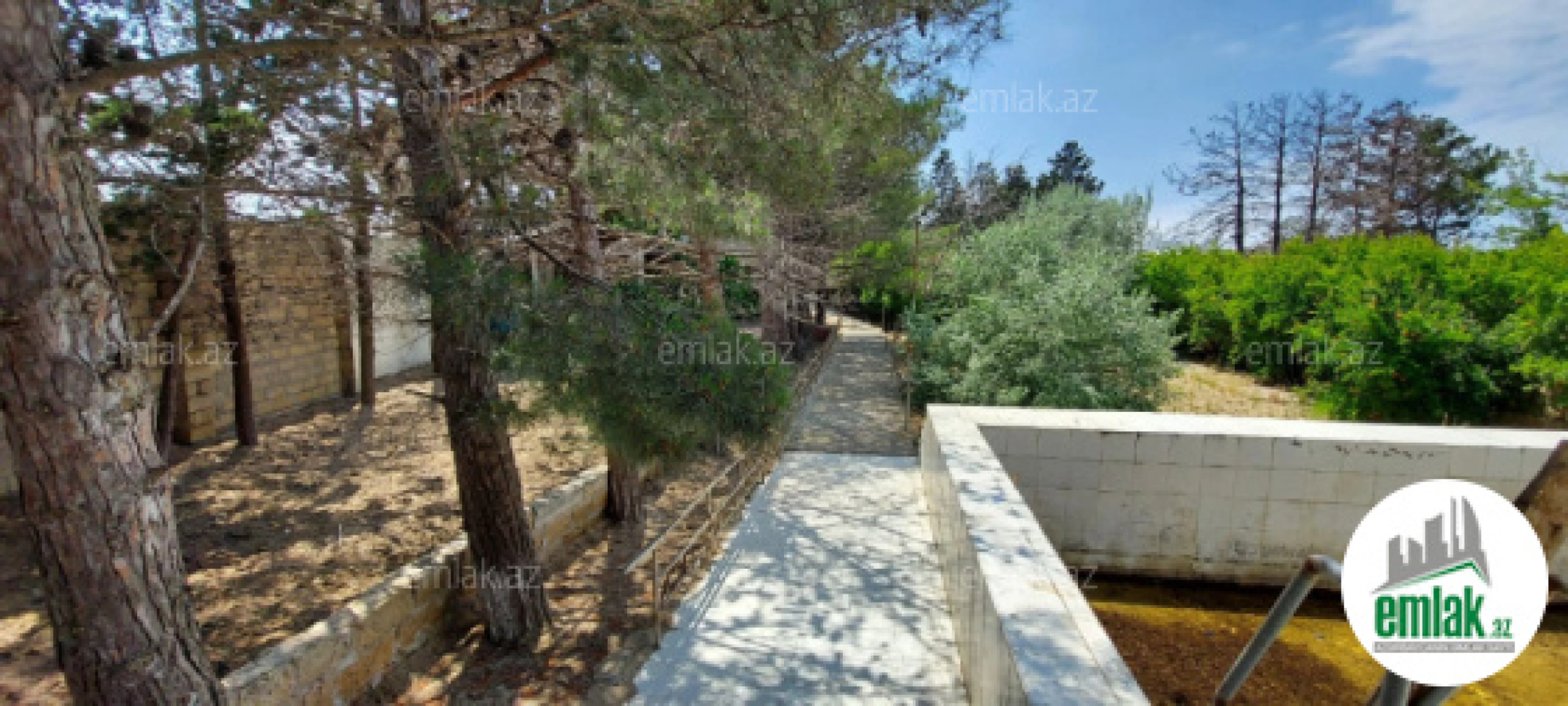 Satılır 6 otaqlı mənzil 200 m²