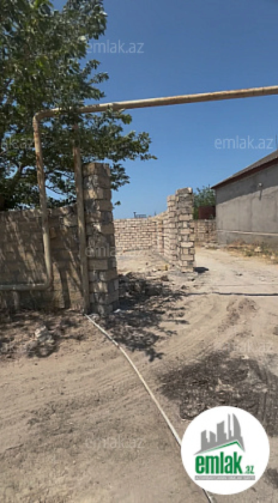 Satılır torpaq sahəsi 2.5 m²