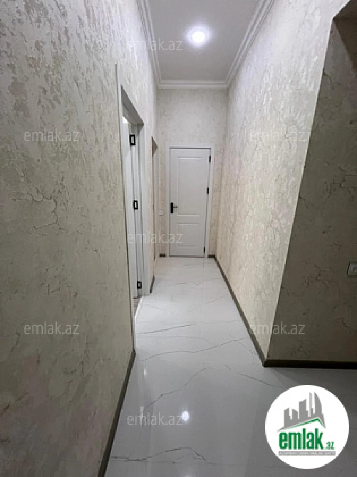 Satılır 2 otaqlı yeni tikili 55 m²