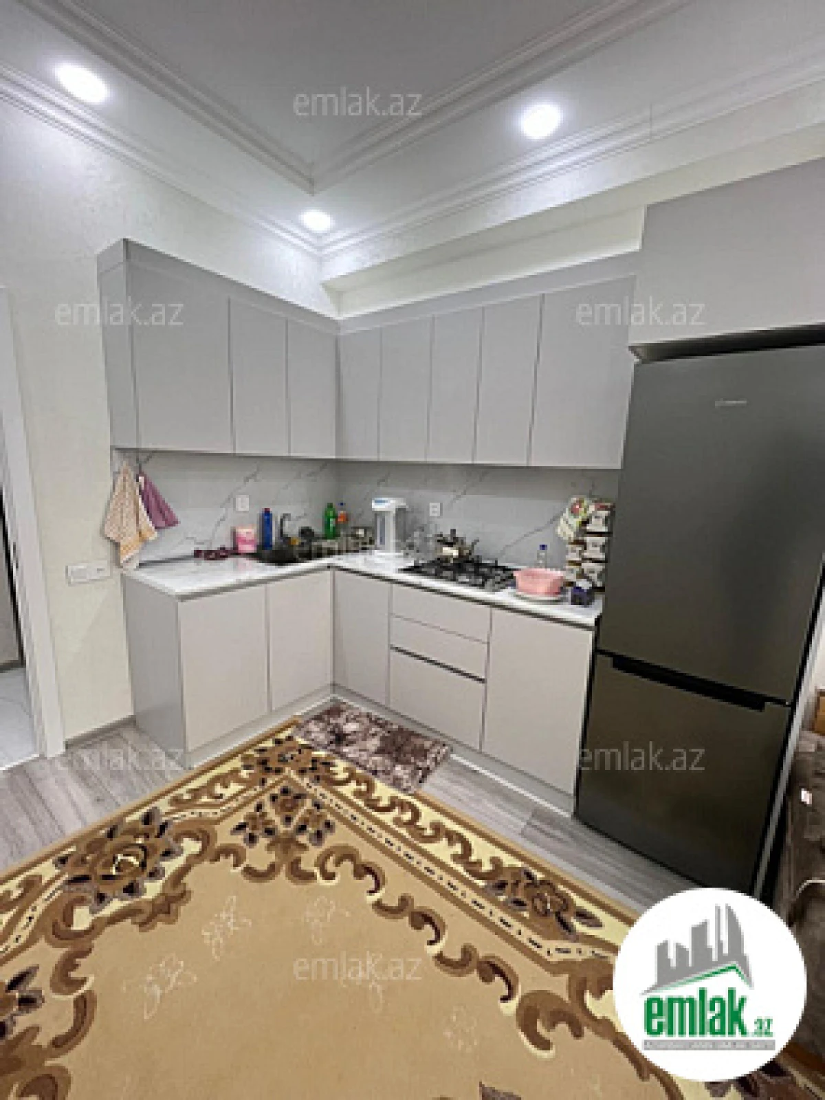 Satılır 2 otaqlı yeni tikili 55 m²