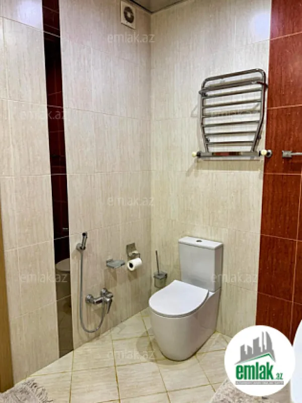 Satılır 3 otaqlı yeni tikili 140 m²