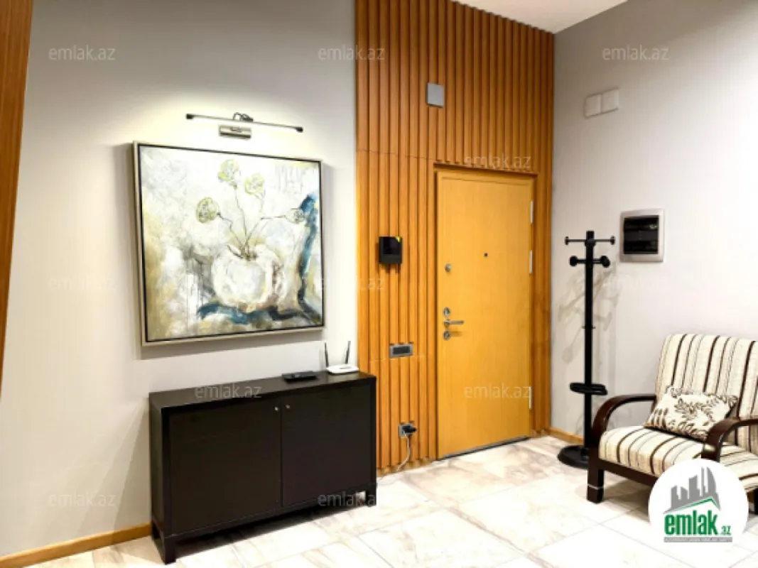 Satılır 3 otaqlı yeni tikili 140 m²