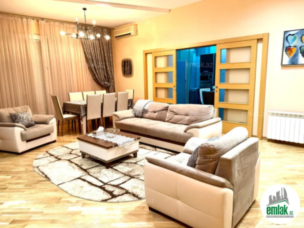 Satılır 3 otaqlı yeni tikili 140 m²