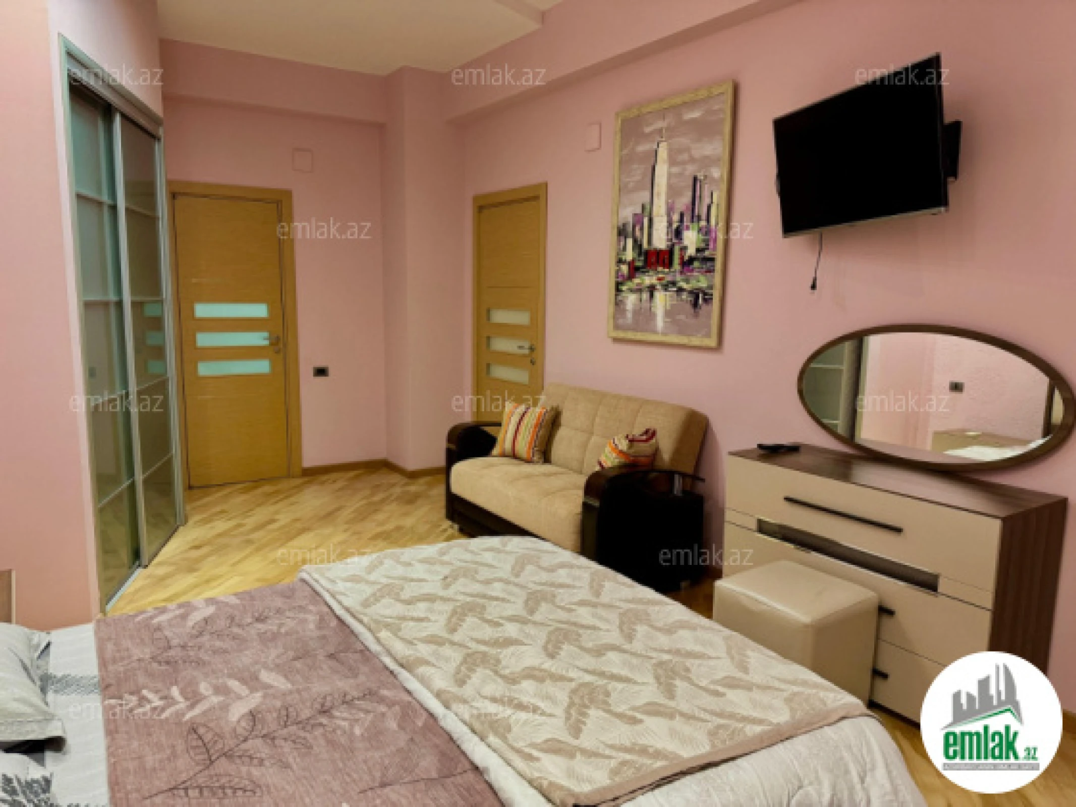 Satılır 3 otaqlı yeni tikili 140 m²