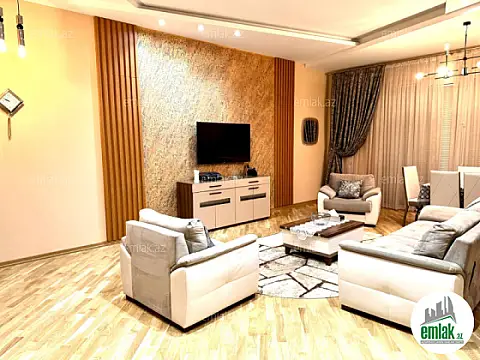 Satılır 3 otaqlı yeni tikili 140 m²