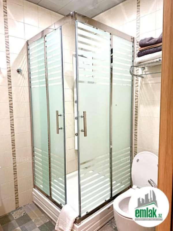 Satılır 3 otaqlı yeni tikili 140 m²