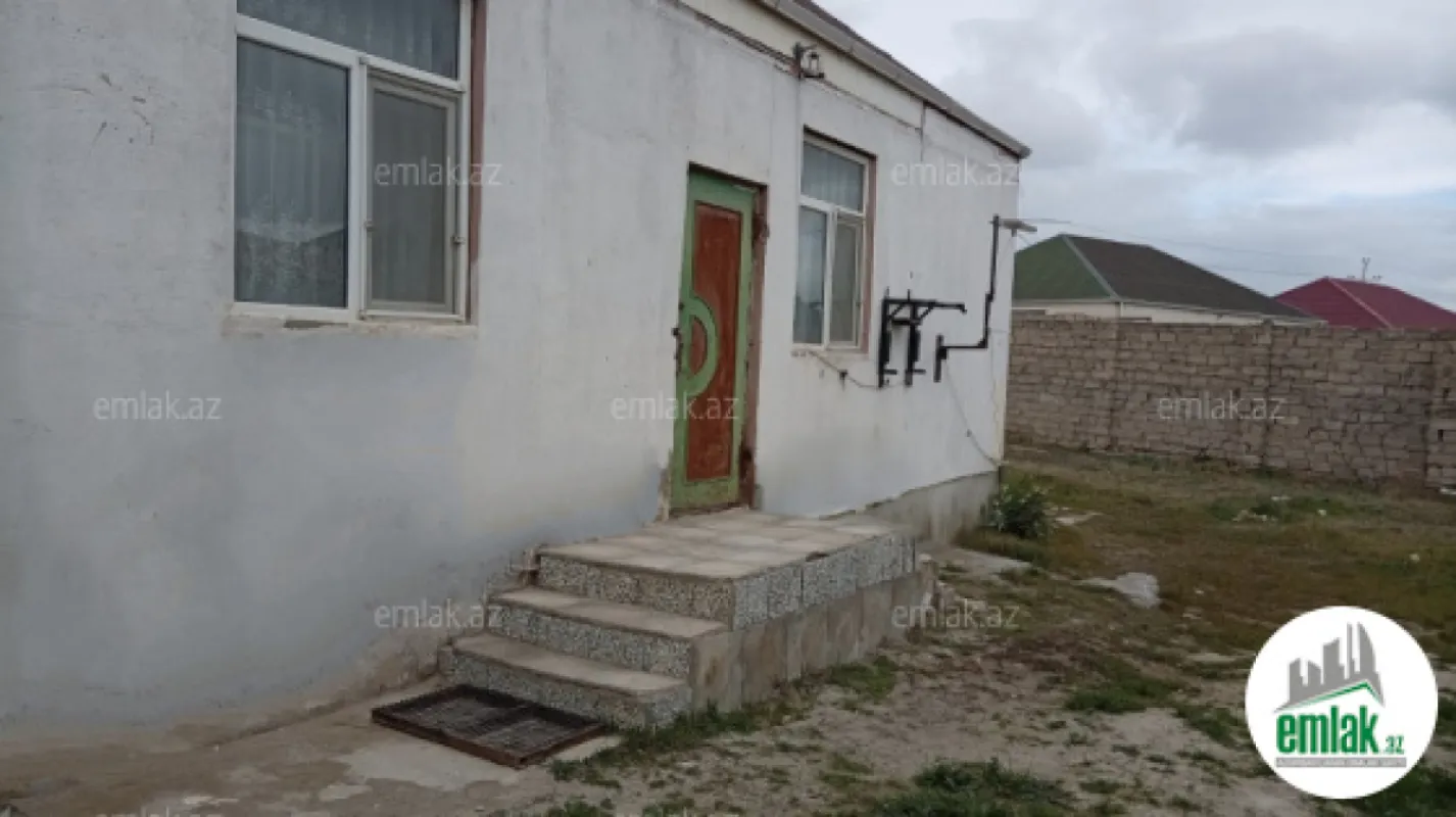 Satılır 4 otaqlı həyət evi 130 m²