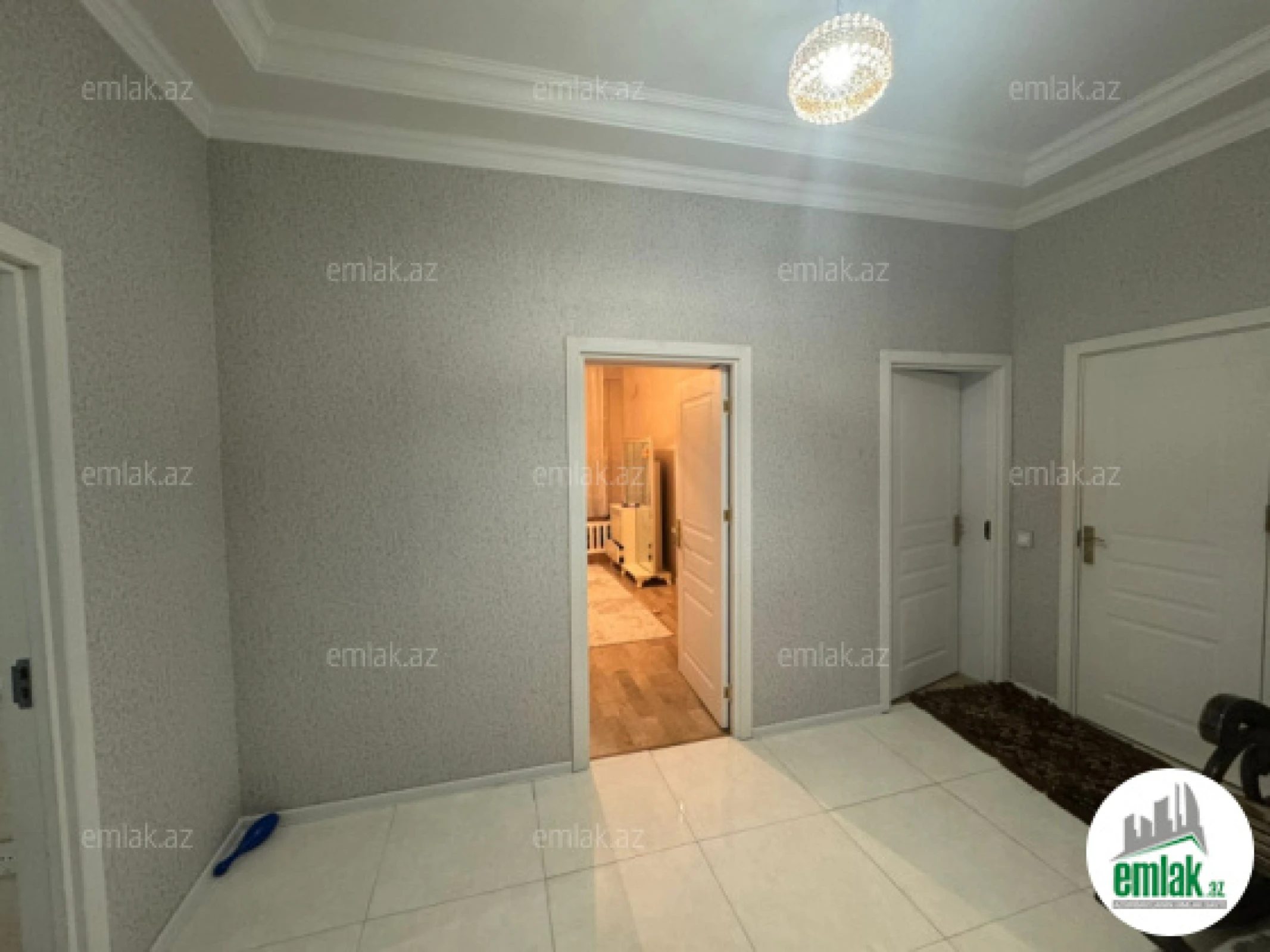 Satılır 3 otaqlı yeni tikili 108 m²