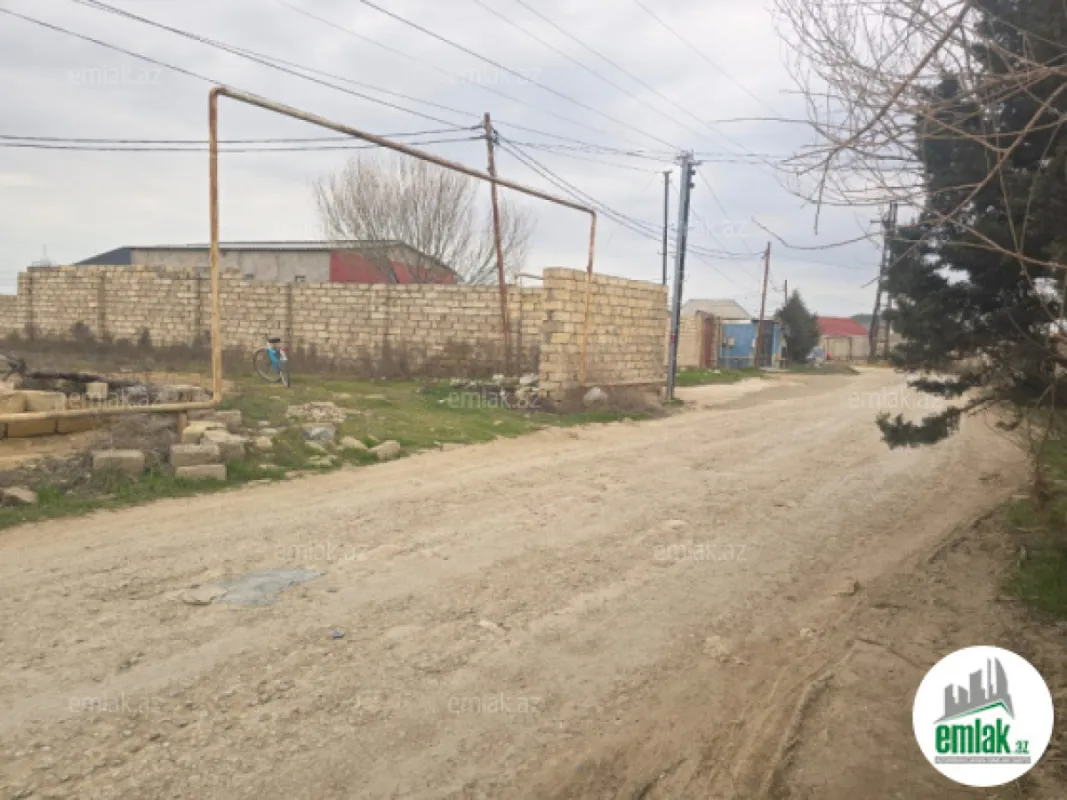 Satılır torpaq sahəsi 10 m²