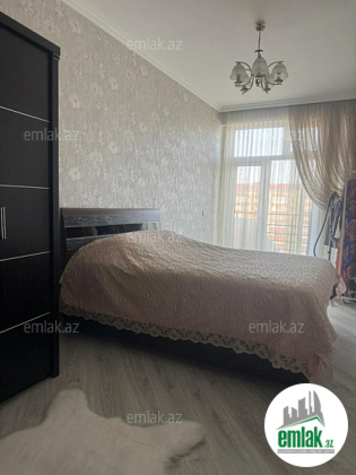 Satılır 2 otaqlı yeni tikili 85 m²