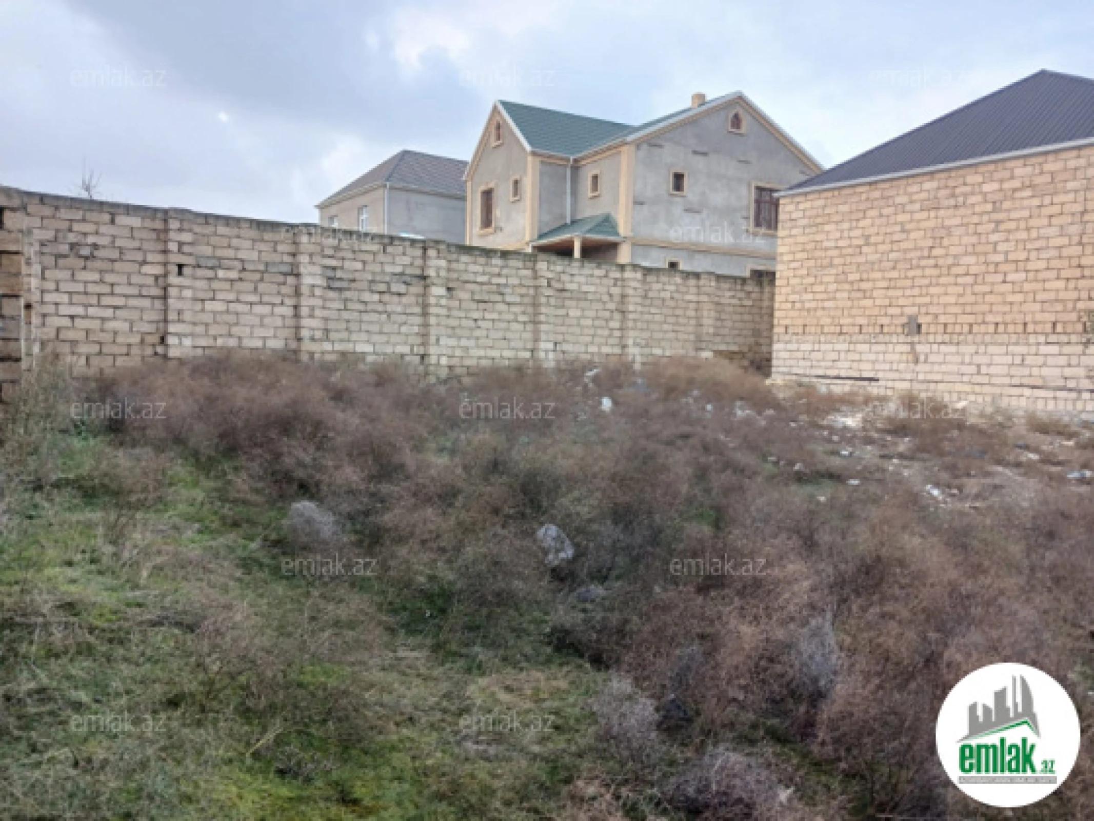 Satılır torpaq sahəsi 2.5 m²