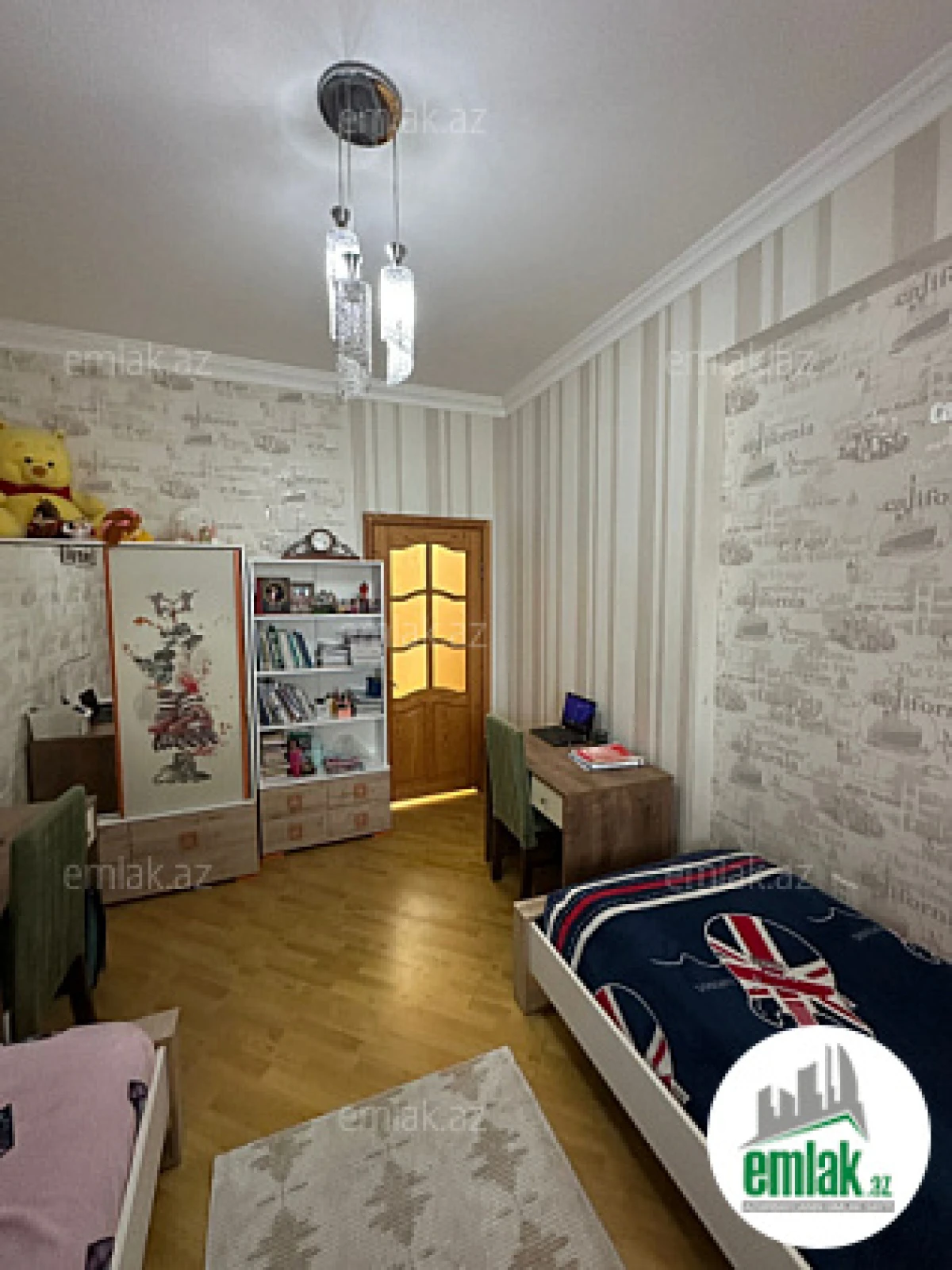 Satılır 4 otaqlı yeni tikili 130 m²