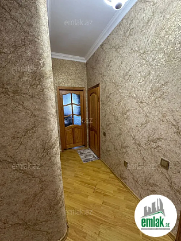 Satılır 4 otaqlı yeni tikili 130 m²