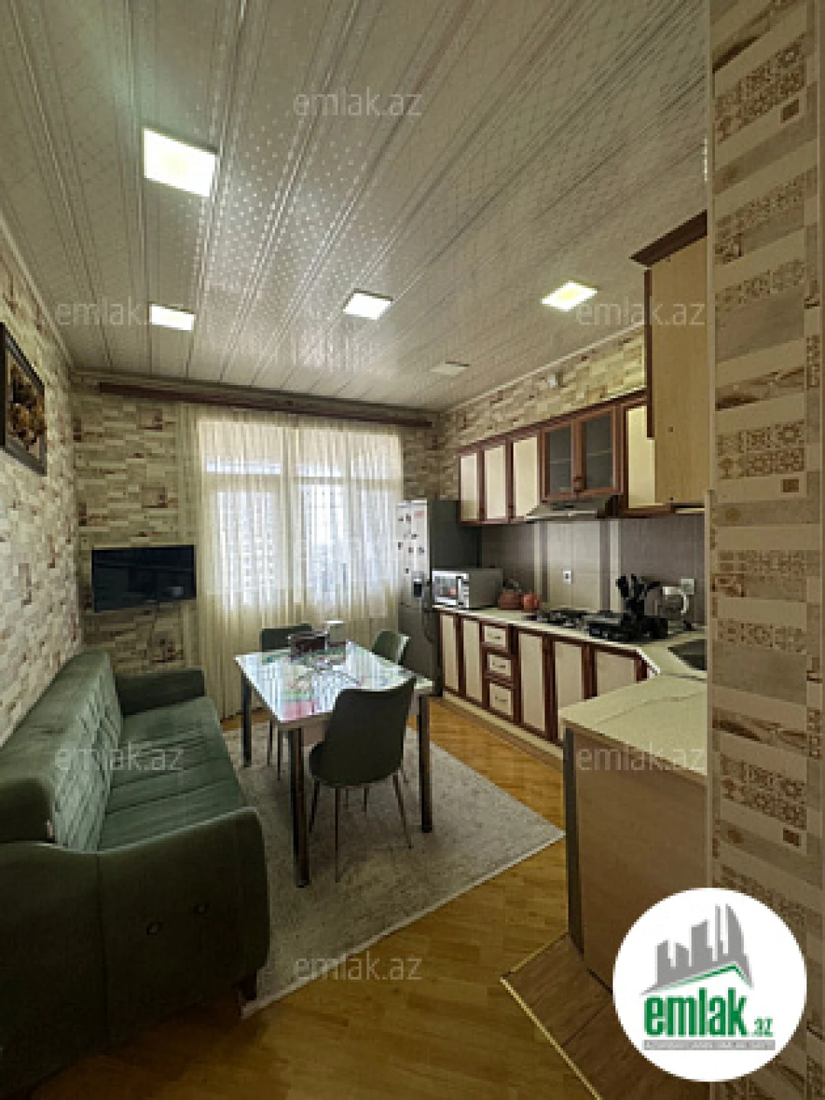 Satılır 4 otaqlı yeni tikili 130 m²