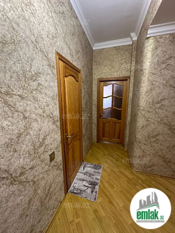 Satılır 4 otaqlı yeni tikili 130 m²