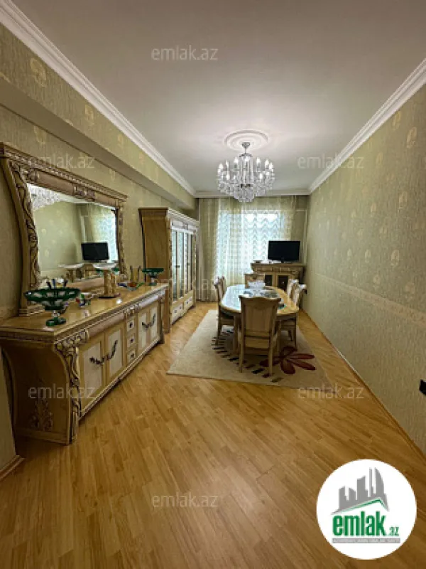Satılır 4 otaqlı yeni tikili 130 m²