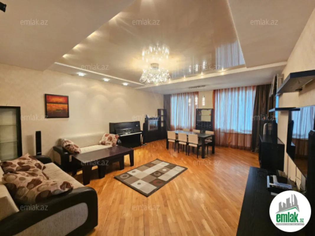 Satılır 2 otaqlı yeni tikili 110 m²