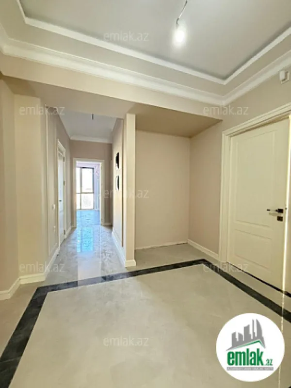 Satılır 4 otaqlı yeni tikili 128 m²