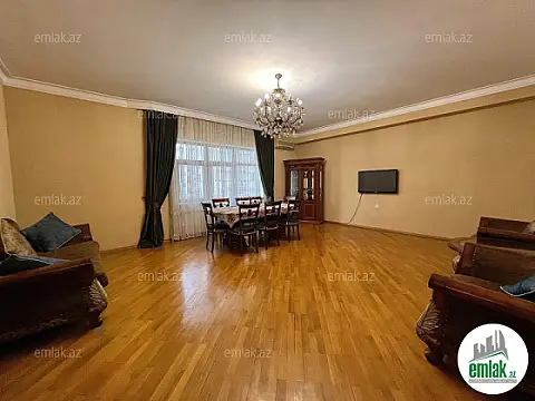Satılır 4 otaqlı yeni tikili 195 m²