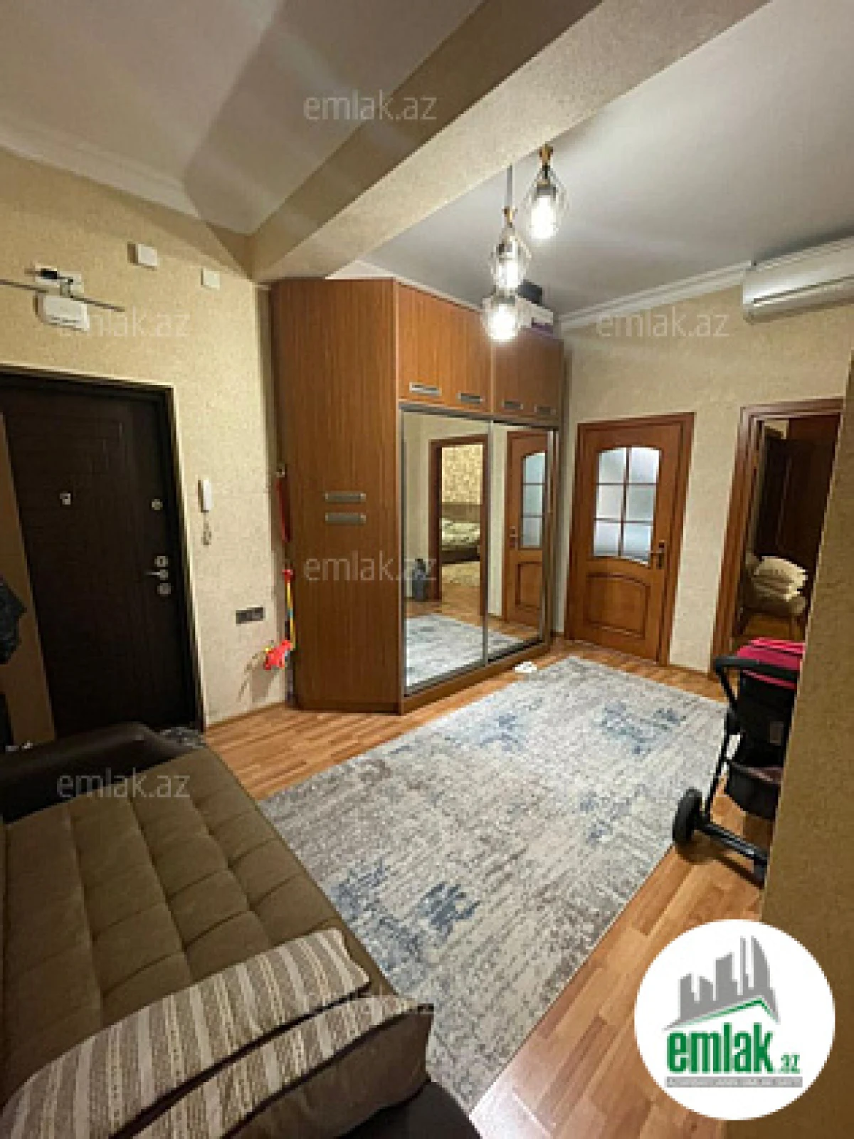Satılır 2 otaqlı yeni tikili 93 m²