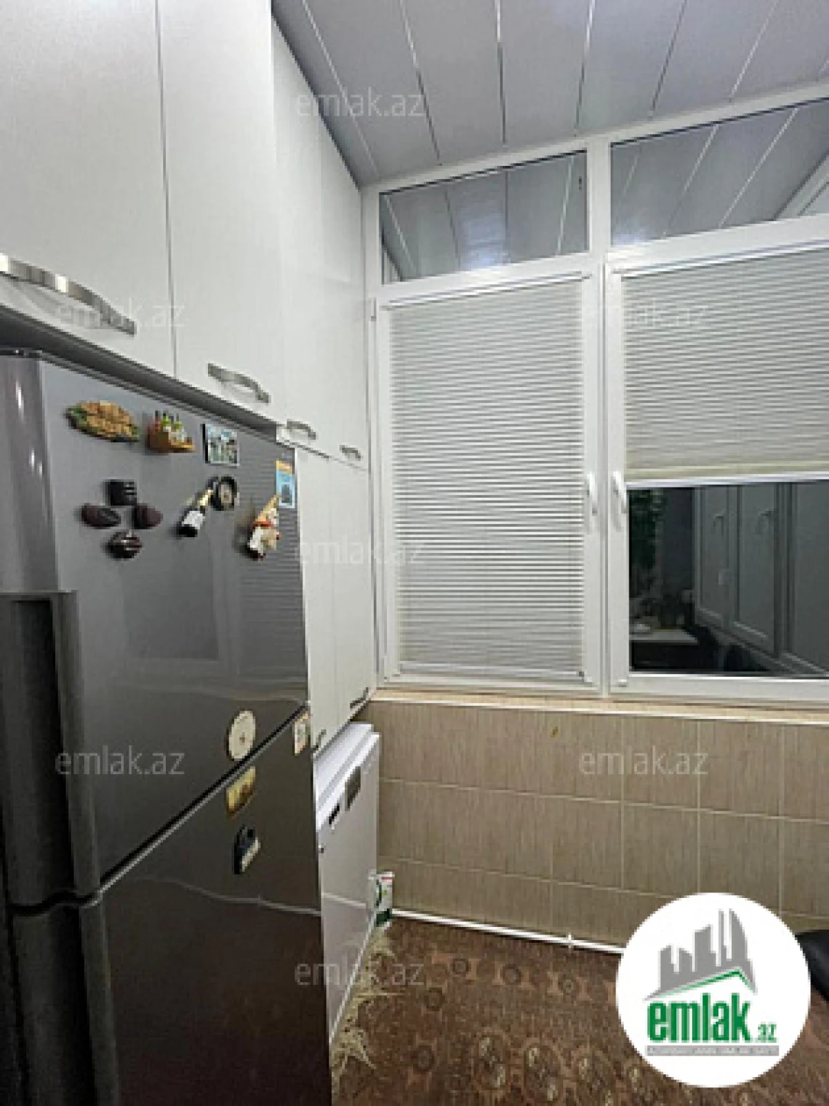 Satılır 2 otaqlı yeni tikili 93 m²