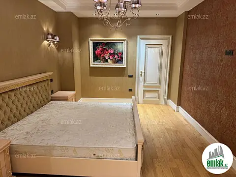 Satılır 4 otaqlı yeni tikili 200 m²