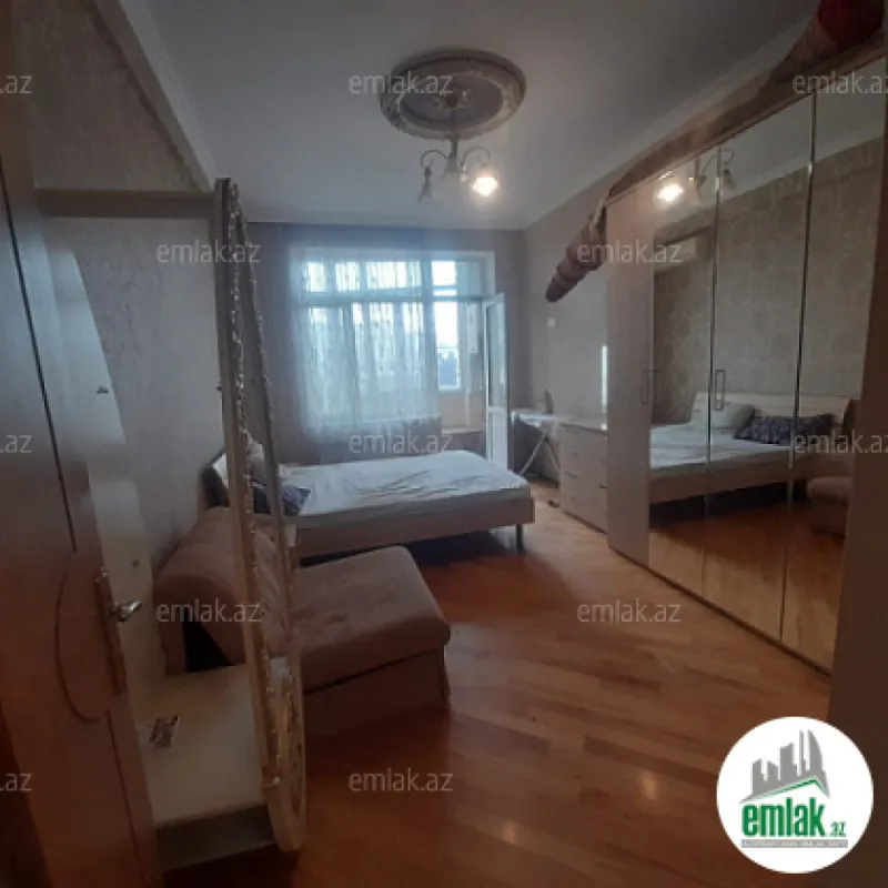 Satılır 3 otaqlı yeni tikili 105 m²
