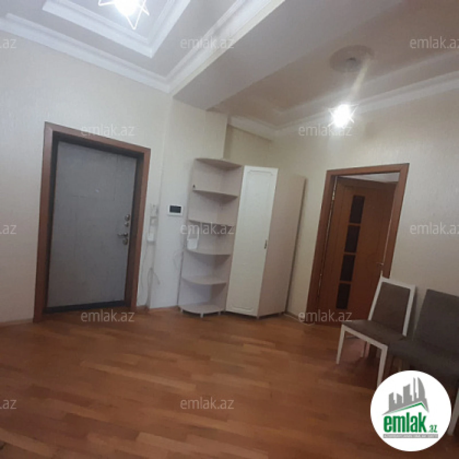 Satılır 3 otaqlı yeni tikili 105 m²