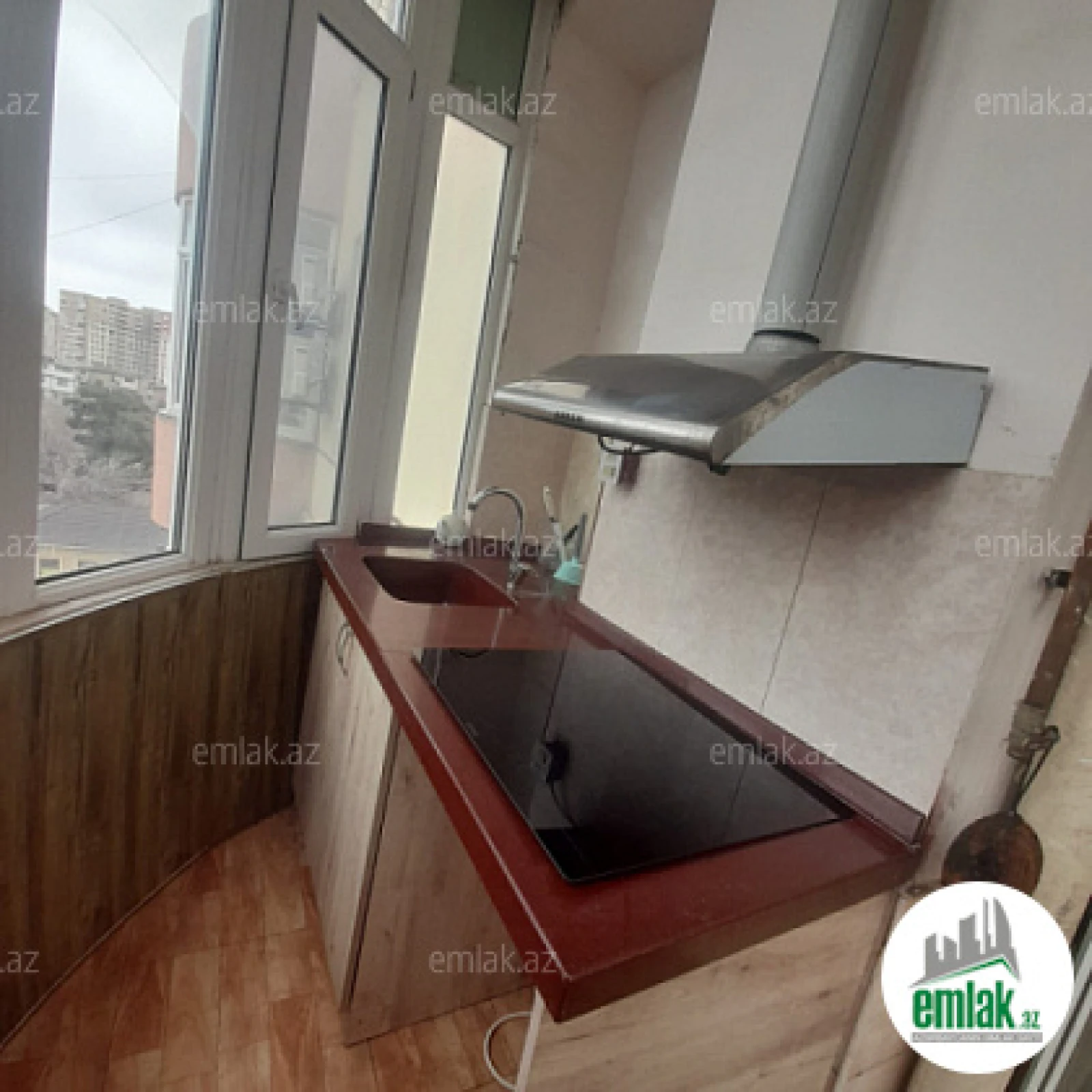 Satılır 3 otaqlı yeni tikili 105 m²