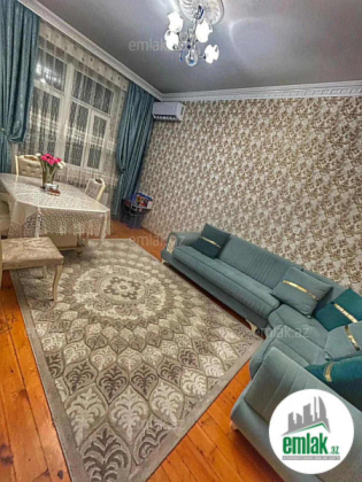 Satılır 2 otaqlı yeni tikili 60 m²