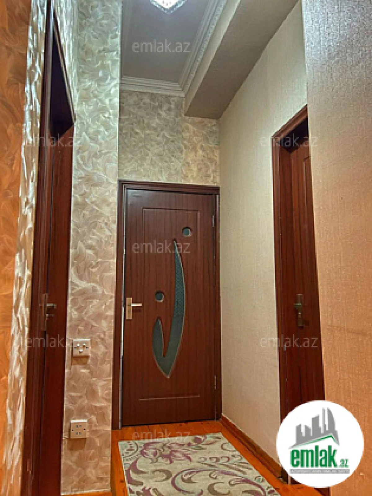 Satılır 2 otaqlı yeni tikili 60 m²