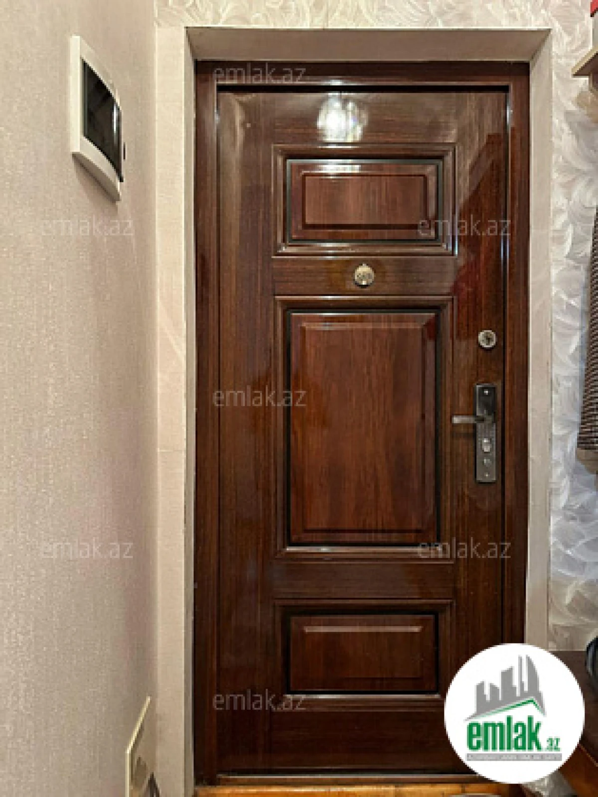 Satılır 2 otaqlı yeni tikili 60 m²