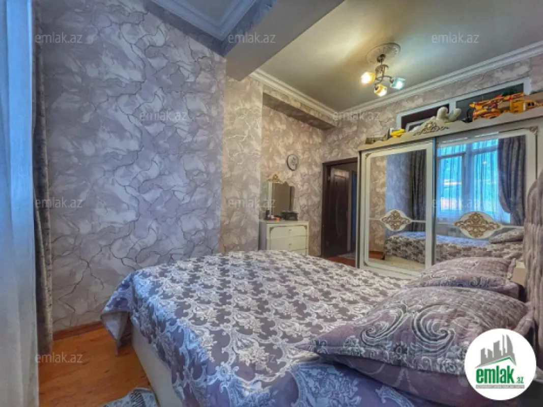 Satılır 2 otaqlı yeni tikili 60 m²