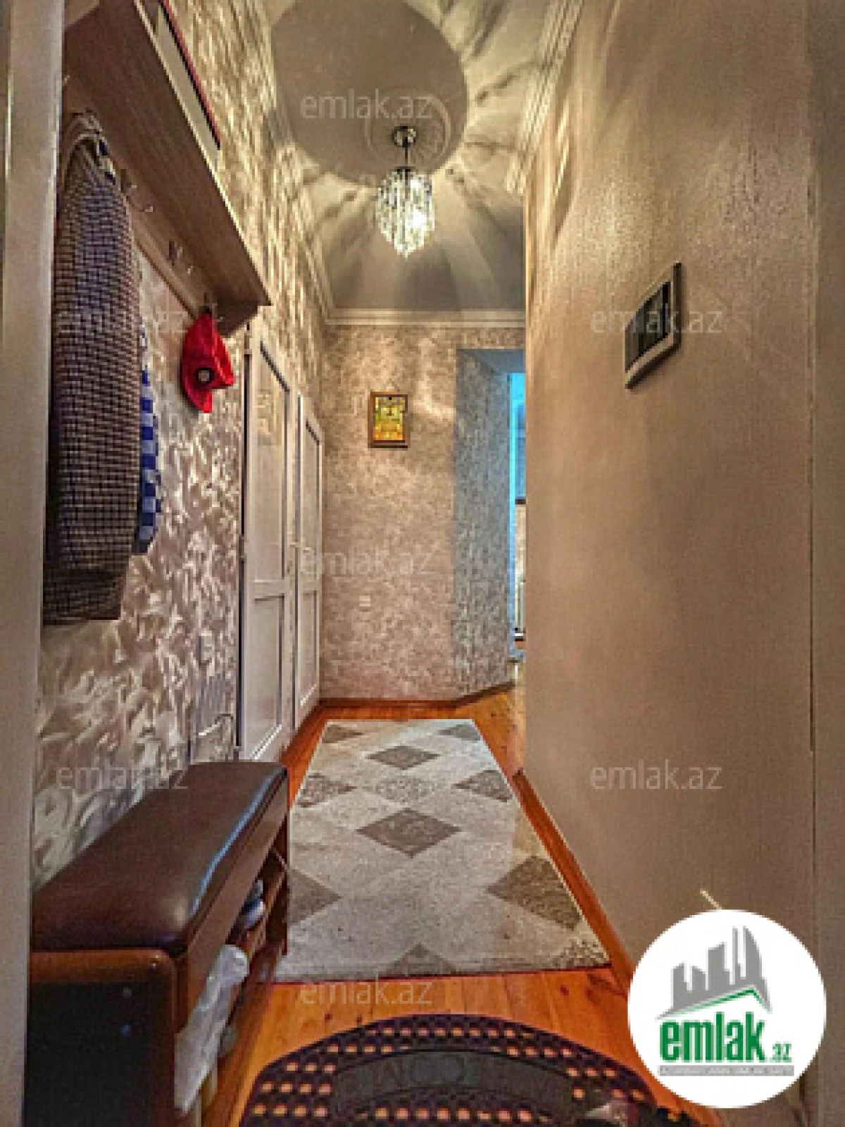 Satılır 2 otaqlı yeni tikili 60 m²