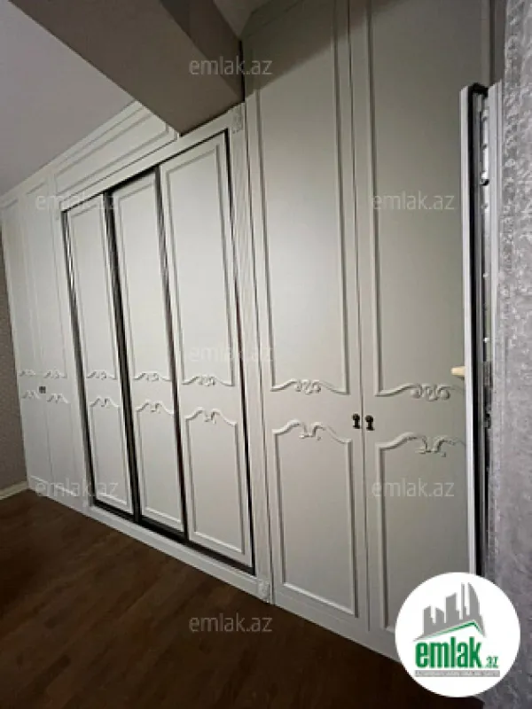 Satılır 3 otaqlı yeni tikili 136 m²