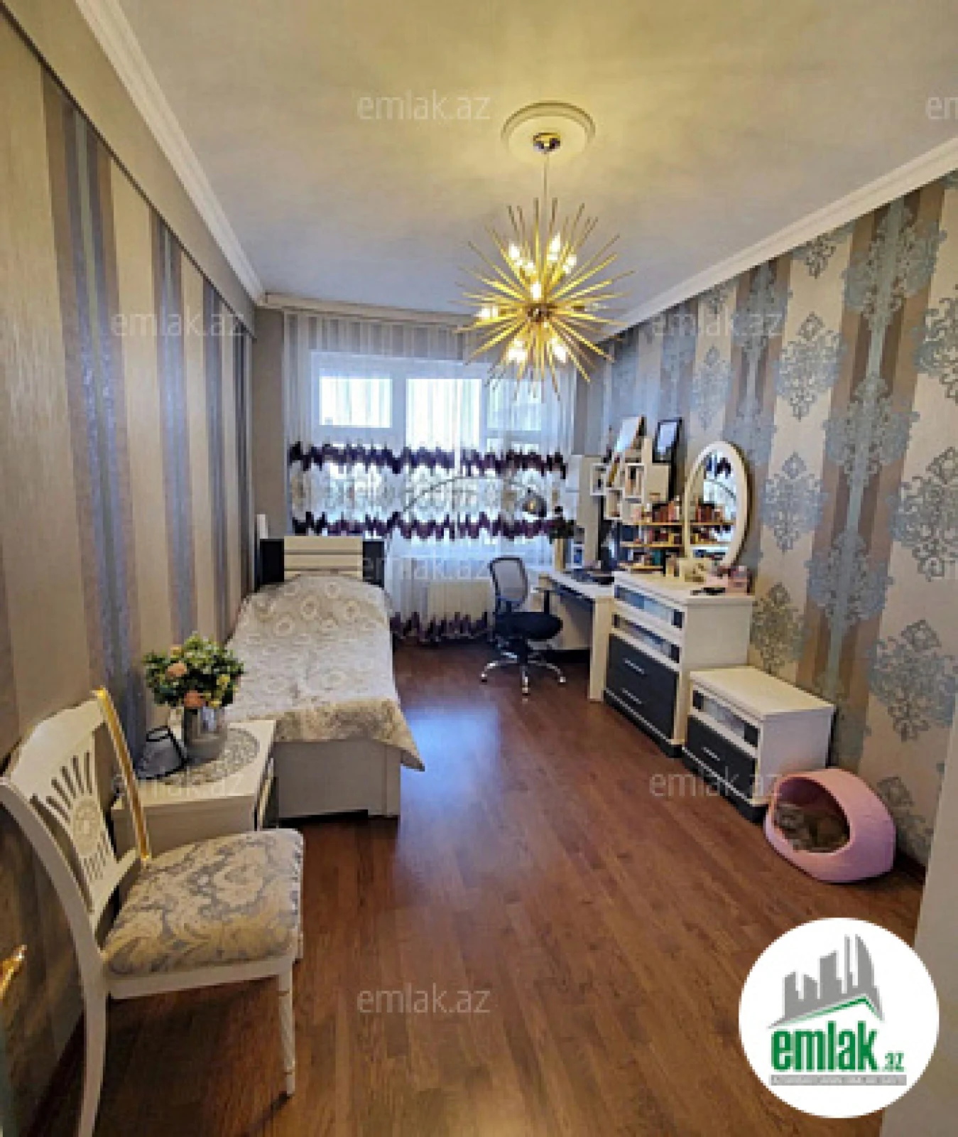 Satılır 3 otaqlı yeni tikili 136 m²