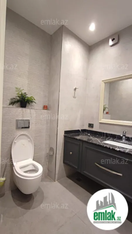 Satılır 4 otaqlı yeni tikili 196 m²