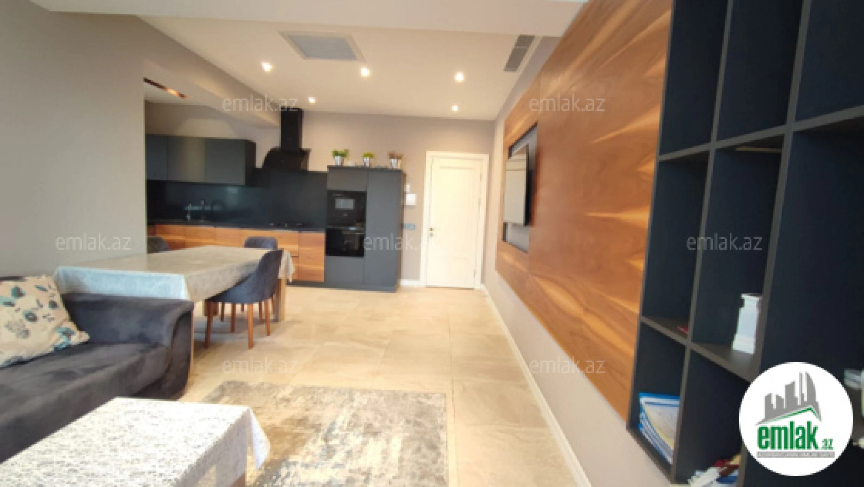 Satılır 4 otaqlı yeni tikili 196 m²