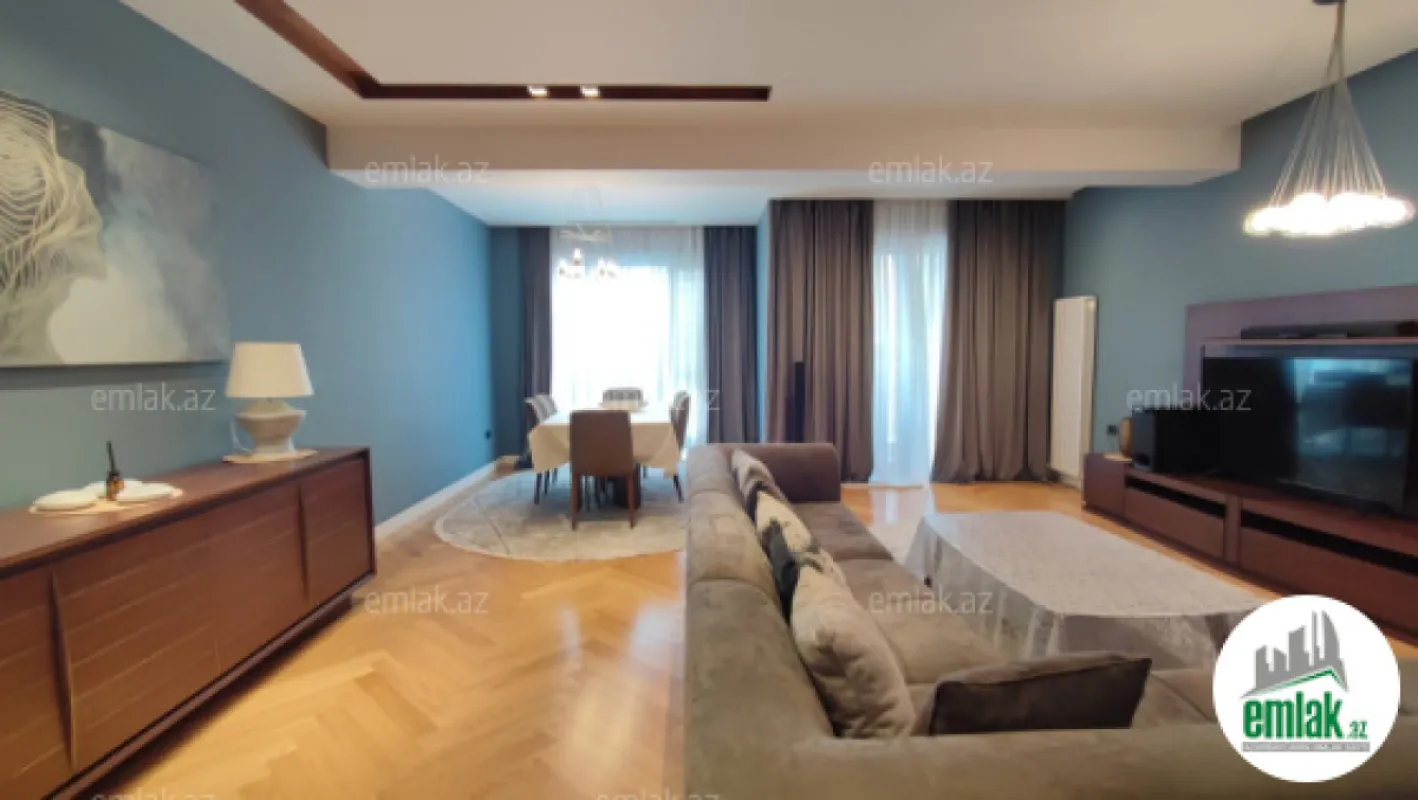 Satılır 4 otaqlı yeni tikili 196 m²