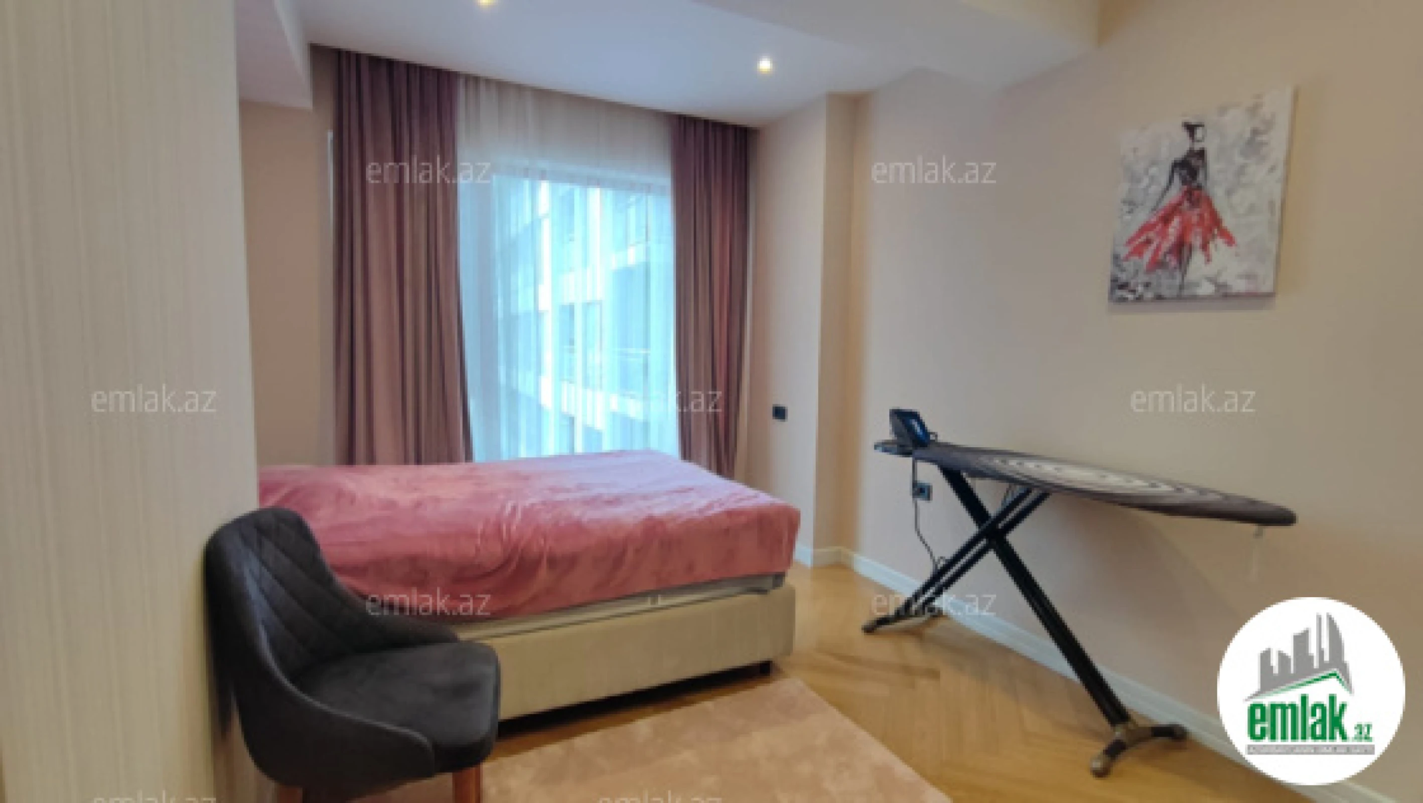 Satılır 4 otaqlı yeni tikili 196 m²