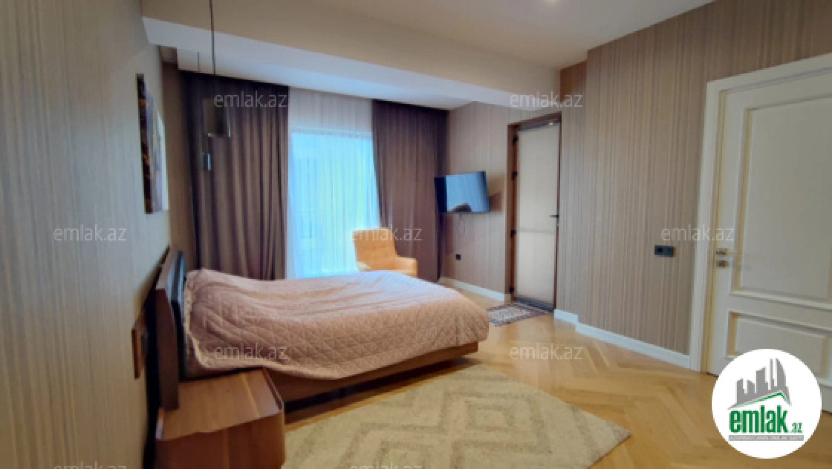 Satılır 4 otaqlı yeni tikili 196 m²