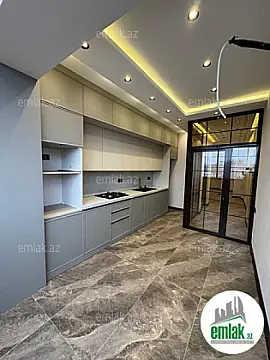 Satılır 3 otaqlı yeni tikili 130 m²