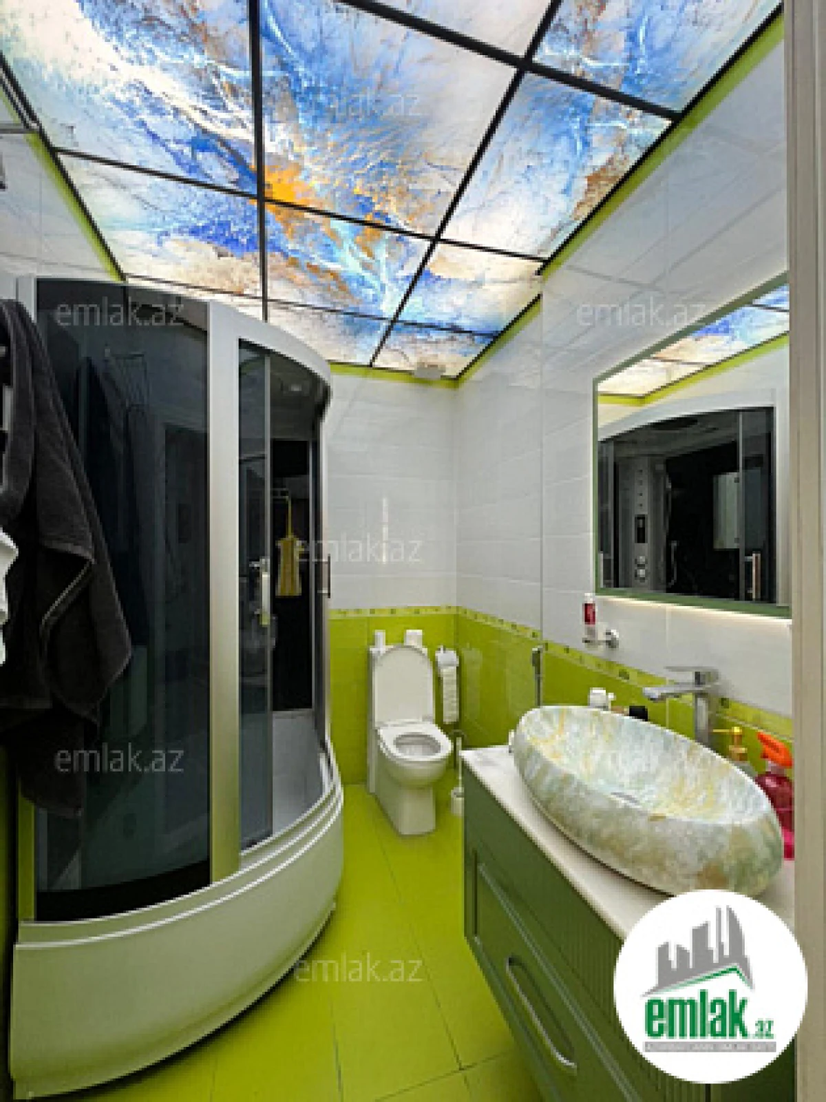 Satılır 3 otaqlı yeni tikili 132 m²